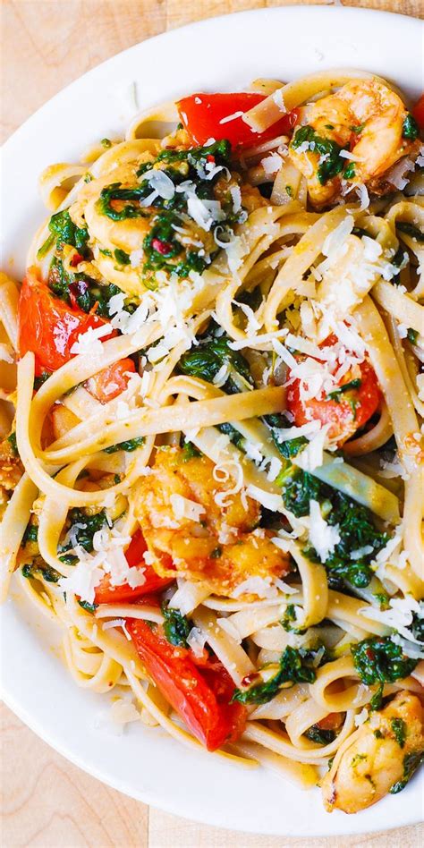 Flavorful Tomato Spinach Shrimp Pasta Recipe