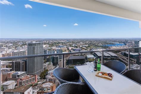 Meriton Suites Kent Street Sydney Hotel Reviews And Price Comparison