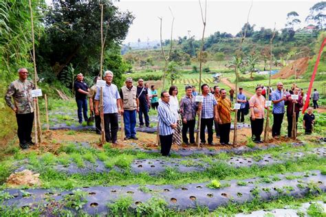 Para Uskup Dan Kuria Regio Jawa Kunjungi Panti Rehabilitasi Napza