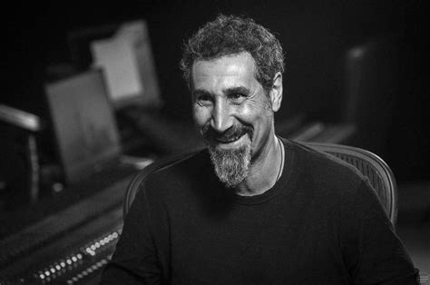 Serj Tankian Anuncia EP En Solitario The Backstage