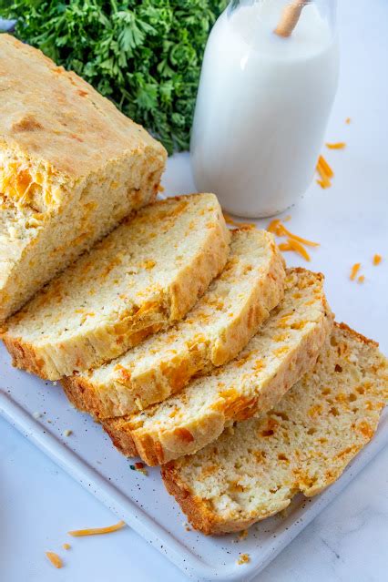 Peppery Buttermilk Cheddar Cheese Quick Bread Recipe