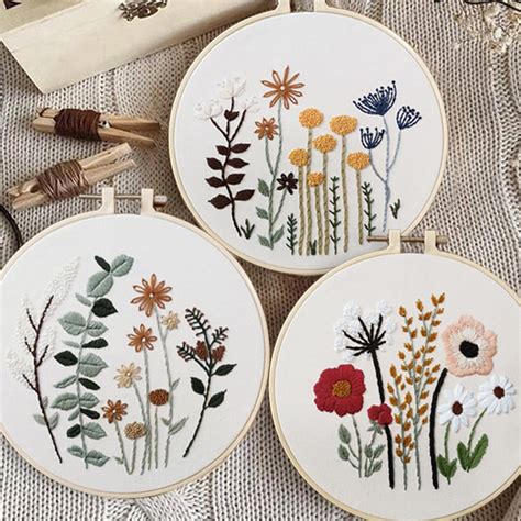 Beginner Embroidery Kit Modern Flower Thoughtful Gifts To Send