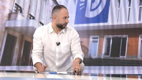 Anëtari i PD Hasanaj Në listën e re me 13 të shpallur non grata nga