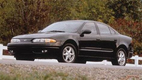 Chevrolet Alero 2.4 16V specs, performance data - FastestLaps.com