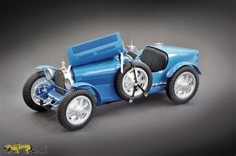 Italeri Bugatti Type 35B Roadstar 1 12 IT4713 Axels Modellbau Shop