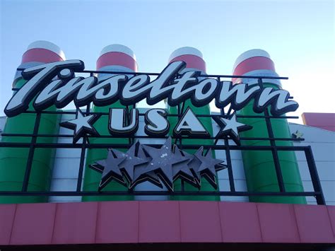 Movie Theater «Cinemark Tinseltown USA», reviews and photos, 4400 Towne Center Dr, Louisville ...