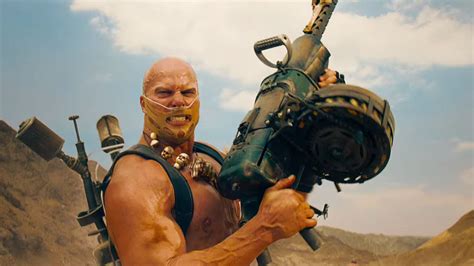 Watch Mad Max Cause Destruction In Fury Road Trailer