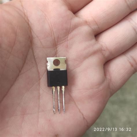 Mosfet IRF3205 lưng đồng chân dài tháo máy chất lượng tốt 55V 110A