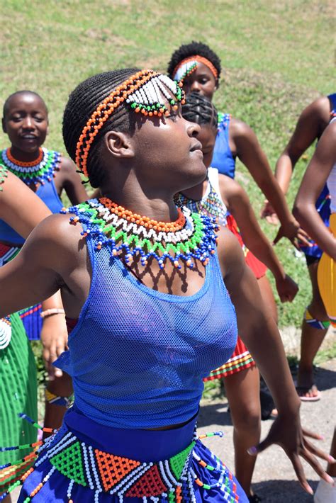 Dsc Sbusi Zulu Umemulo Coming Of Age Ceremony South A Flickr