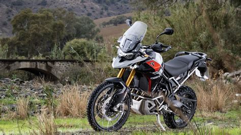 Triumph Tiger Rally Pro E Gt Pro La Prova In Video