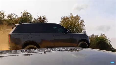 Range Rover Fights Land Rover Defender Are Six Off Road Challenges Enough Autoevolution