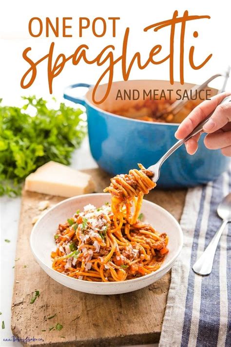 One Pot Spaghetti And Meat Sauce Easy Meal The Busy Baker