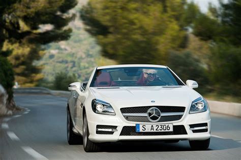 2012 Mercedes-Benz SLK 250 CDI Review, Specs, Price & Top Speed