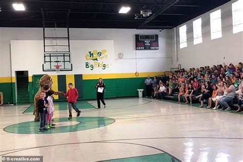 Military Father Dressed As A Mascot Surprises His Emotional Kids At