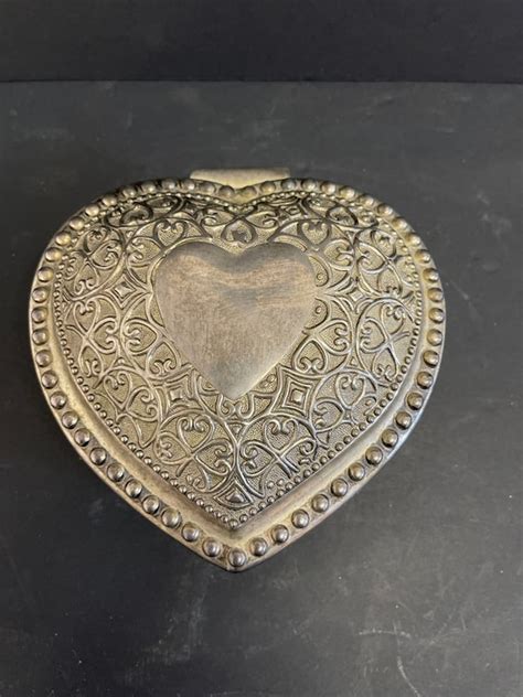 Silver Heart Jewelry Box Gem