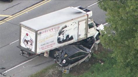 1 Dead 2 Injured In Batavia Crash Involving 4 Vehicles Wgn Tv