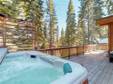 Find Alpine Bliss in a Lake Tahoe Winter Cabin | Vacasa