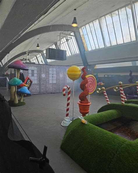 The willy wonka reunion vimeo video shows a secret behind-the-scenes moment 3