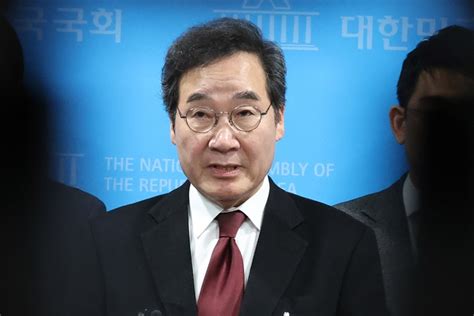 이낙연 탈당에 싸늘한 민주당계파 불문 십자포화