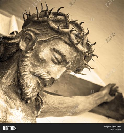 Suffering Jesus Christ Image And Photo Free Trial Bigstock