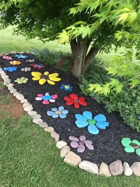 Over 40 Of The Best Rock Painting Ideas Garden Projects Rock Garden