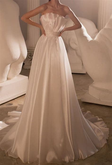 Aesthetic Wedding Dresses Pretty Wedding Dresses Dream Wedding Ideas