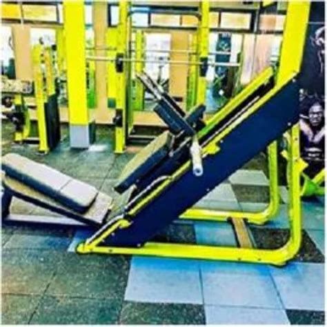 Complete Gym Setup At Rs 7000000set In Greater Noida Id 2853103938233