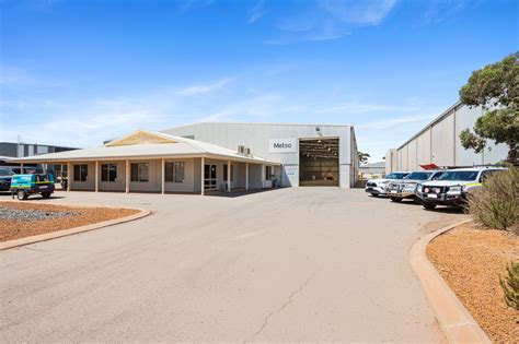 Factory Warehouse Industrial Property Leased In Kakarra Road