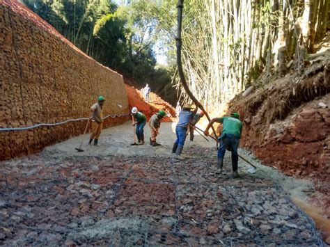 Secretaria de Obras conclui manutenção de muro de gabião em ponte da