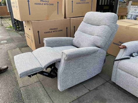 Celebrity Sandhurst Cloud Zero Dual Motor Riser Recliner In Elgin Storm