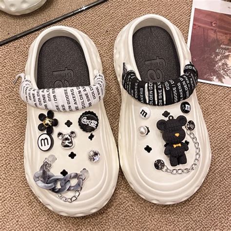 Summer Women Slippers Bear Chain Decoration Garden Sandals Platform