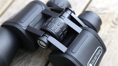 Celestron UpClose G2 10x50 Binoculars review | Space