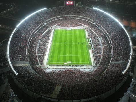 Impactante diferencia Cuántos estadios de Barracas entran en el