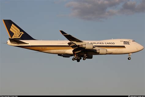 V Sfp Singapore Airlines Cargo Boeing F Photo By Victor Pody