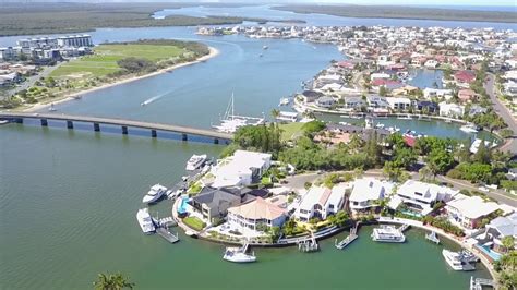 Drone Flight A Lap Around The Sovereign Islands Gold Coast