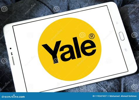 Yale Motto On A An Old Campus Building Royalty-Free Stock Photography | CartoonDealer.com #166132607