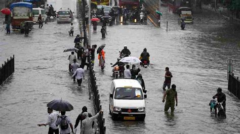 Shiv Sena Mla Makes Contractor Sit On Waterlogged Road For Improper