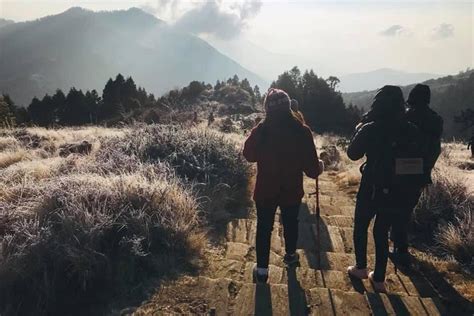 11 Days Exciting Poonhill And Massif Annapurana Base Camp Trek From