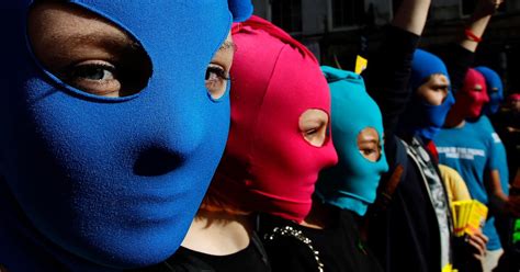 Pussy Riot Furia feminista contra la máquina