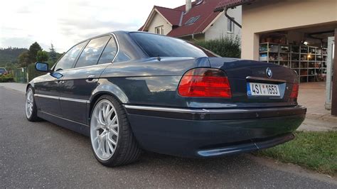 1994 BMW 7 E38 740i V8 gasoline 210 kW