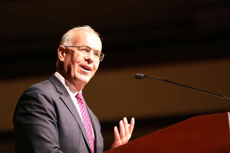 New York Times Columnist David Brooks Visits Bethel Bethel University