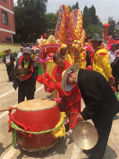 “三月三” 5万人赶庙会 昆明阳宗海传统活动民俗味十足