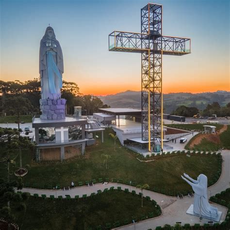 Santu Rio Cruz De Metros E Monumento Gigante Inaugurado Em Sc