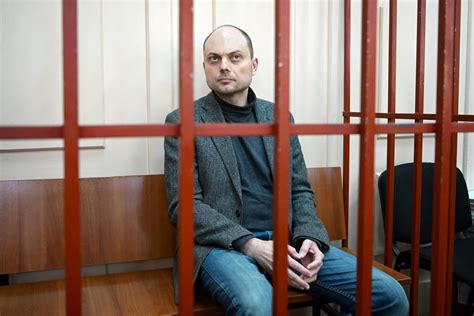 Lopposant Vladimir Kara Mourza Condamné à 25 Ans De Prison Les 4 Verites