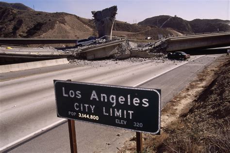 Northridge Earthquake 30th Anniversary: Pictures of Disaster - LAmag