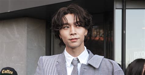 Johnny Suh Dari Nct Kembali Ke New York Untuk Thom Browne Envi Media