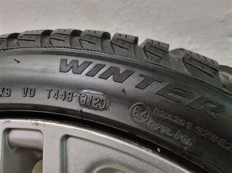 Pirelli Winterreifen 245 40 R18 Kaufen Auf Ricardo