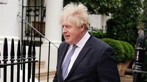 Boris Johnson Promises Hand On Heart He Didnt Lie Over Partygate