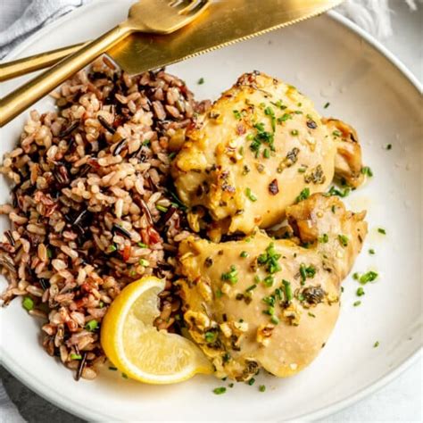 Lemon Garlic Chicken Thighs Easy And Delicious Recipe Fed And Fit