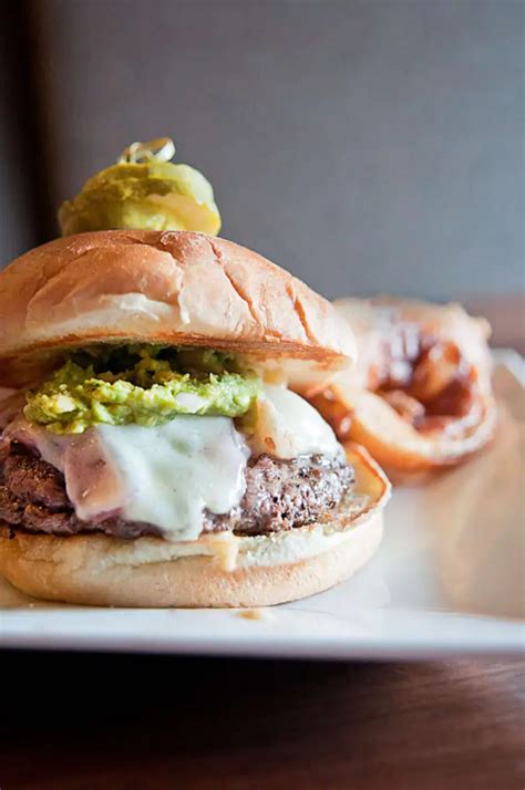 BRU Burger Bar, Massachusetts Avenue, Indianapolis - Urbanspoon/Zomato